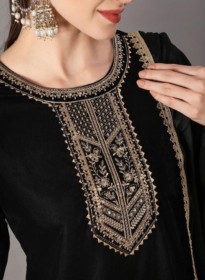 globus Women Black Round Neck Embroidered Straight Kurta with Pant and Lace Dupatta Set - Image 3